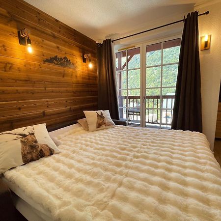 "La Cle Doree" Appartement Balcon Ensoleille Vue Montagne Wifi 코트레 외부 사진