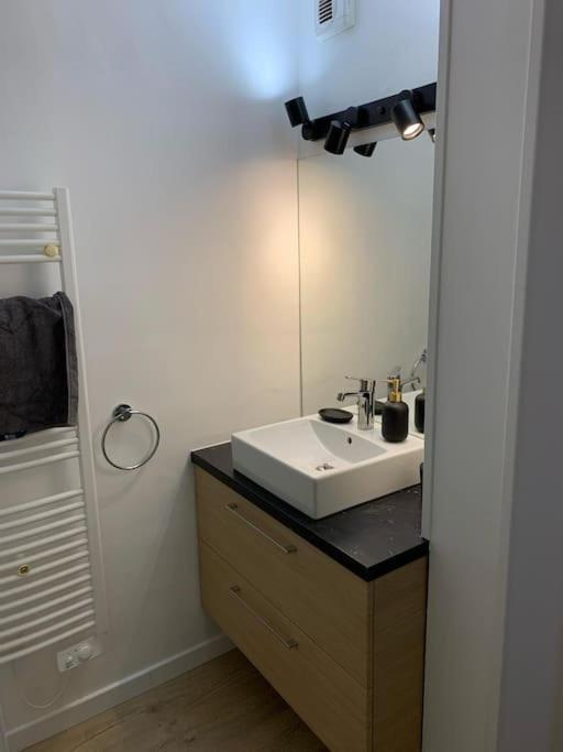 "La Cle Doree" Appartement Balcon Ensoleille Vue Montagne Wifi 코트레 외부 사진