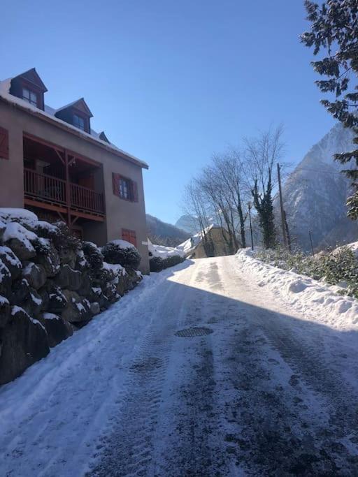 "La Cle Doree" Appartement Balcon Ensoleille Vue Montagne Wifi 코트레 외부 사진